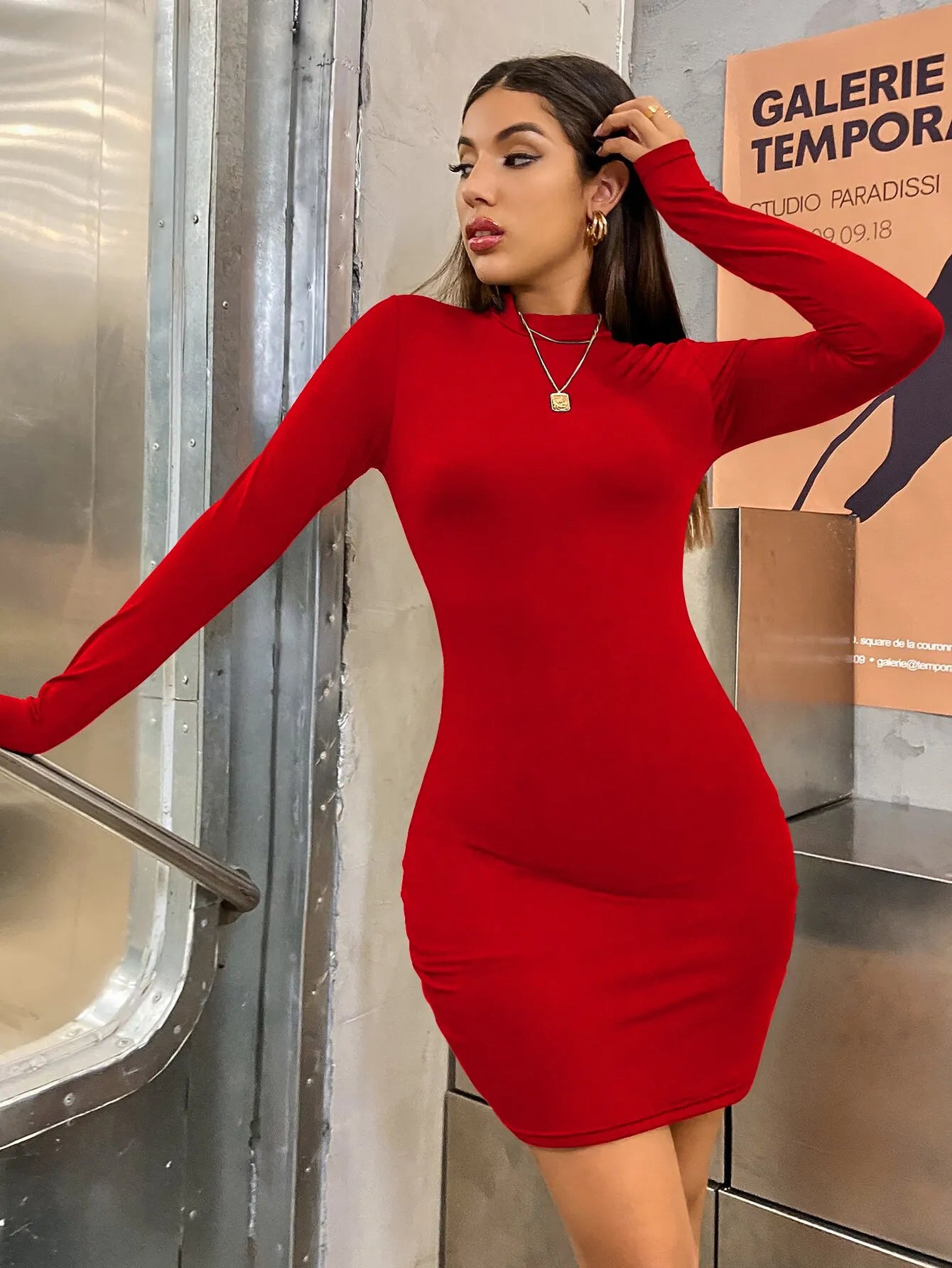 bodycon mini-jurk met lange mouwen